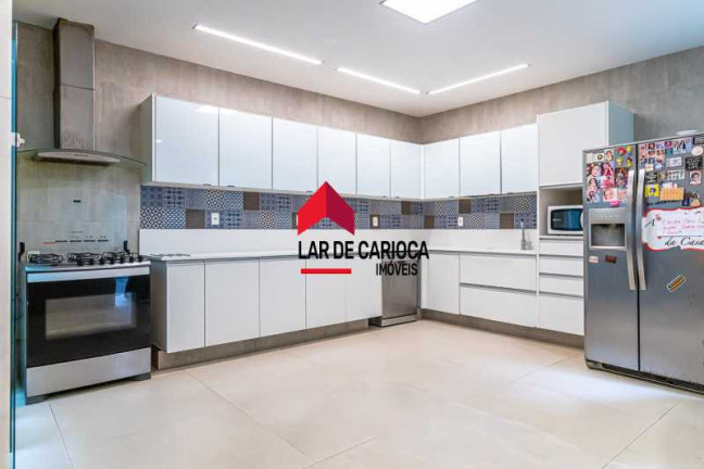 Imagem Imóvel com 4 Quartos à Venda, 595 m² em Humaitá - Rio De Janeiro Imagem Imóvel com 4 Quartos à Venda, 595 m² em Humaitá - Rio De Janeiro