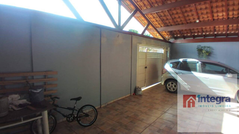 Casa com 3 Quartos à Venda, 200 m² em Parque Nossa Senhora Das Dores - Limeira