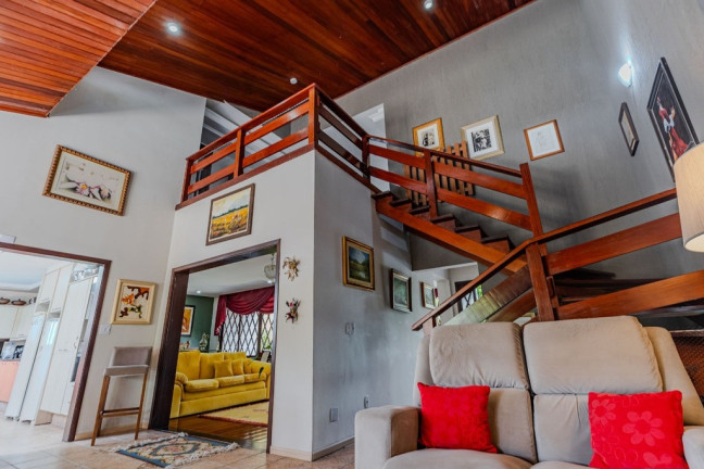 Imagem Casa com 3 Quartos à Venda, 385 m² em Agronomia - Porto Alegre
