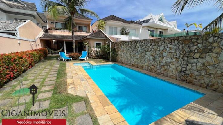 Casa de Condomínio com 5 Quartos à Venda, 228 m² em Barra Da Tijuca - Rio De Janeiro