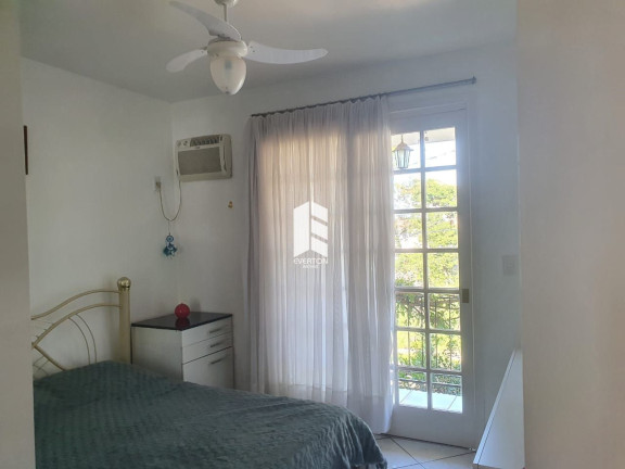 Imagem Casa com 3 Quartos à Venda,  em Camobi - Santa Maria