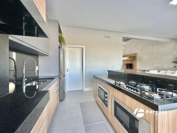 Imagem Casa de Condomínio com 5 Quartos à Venda, 210 m² em Centro - Xangri-lá