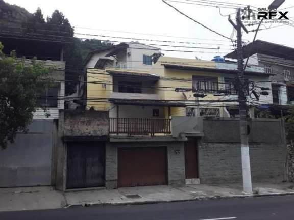 Casa com 3 Quartos à Venda, 220 m² em São Francisco - Niterói
