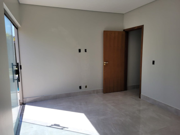 Imagem Imóvel com 3 Quartos à Venda, 300 m² em Setor Habitacional Jardim Botânico - Brasília Imagem Imóvel com 3 Quartos à Venda, 300 m² em Setor Habitacional Jardim Botânico - Brasília