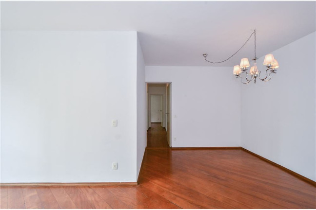 Imagem Apartamento com 3 Quartos à Venda, 92 m² em Moema - São Paulo