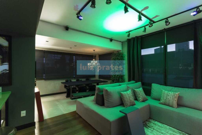 Imagem Apartamento com 2 Quartos à Venda, 94 m² em Moinhos De Vento - Porto Alegre