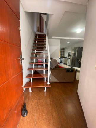 Imagem Sobrado com 2 Quartos à Venda, 79 m² em São Vicente - Itajaí