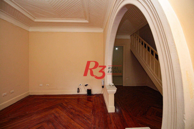 Imagem Casa com 4 Quartos à Venda ou Locação, 212 m² em Gonzaga - Santos