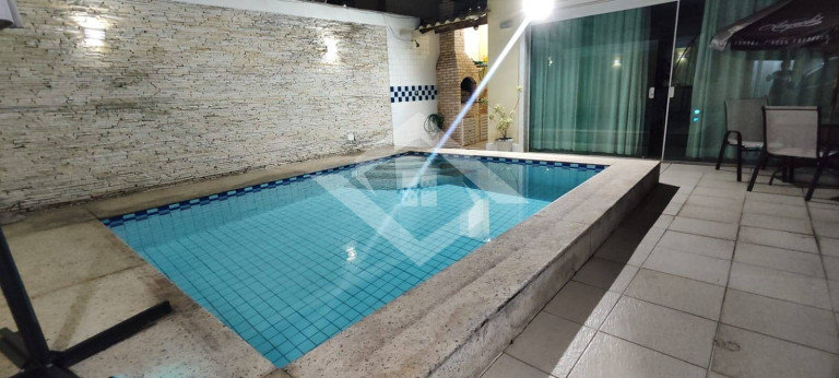 Casa com 3 Quartos à Venda, 322 m² em Taquara - Rio De Janeiro