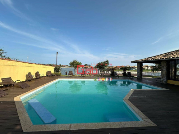 Casa com 4 Quartos para Alugar, 348 m² em Marina - Armação Dos Búzios