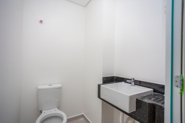 Imagem Sala Comercial à Venda, 44 m² em Centro - Curitiba Imagem Sala Comercial à Venda, 44 m² em Centro - Curitiba