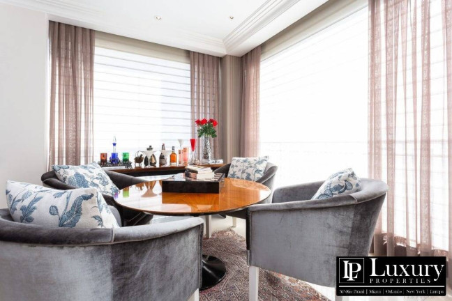 Imagem Apartamento com 3 Quartos à Venda, 367 m² em Itaim Bibi - São Paulo