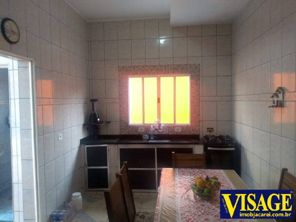 Casa com 4 Quartos à Venda,  em Pq. Dos Principes - Jacareí