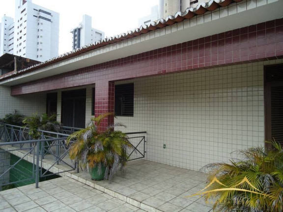 Imagem Casa com 4 Quartos à Venda, 300 m² em Lagoa Nova - Natal Imagem Casa com 4 Quartos à Venda, 300 m² em Lagoa Nova - Natal