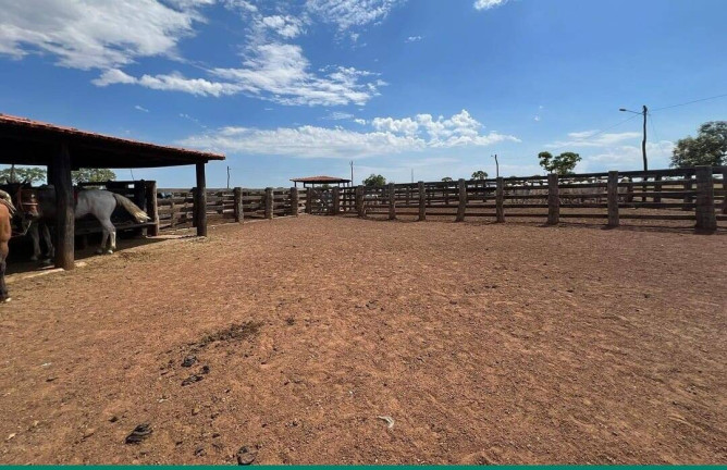 Imagem Fazenda à Venda, 1 m² em Centro - Formosa Imagem Fazenda à Venda, 1 m² em Centro - Formosa