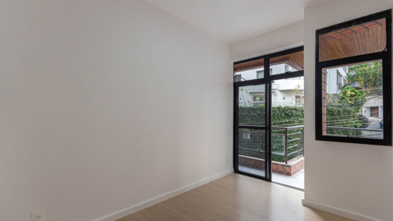 Imagem Imóvel com 2 Quartos à Venda, 99 m² em Lagoa - Rio De Janeiro