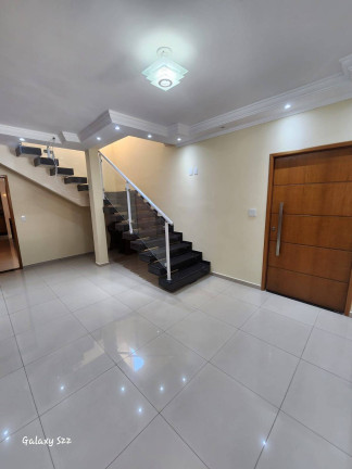 Imagem Casa com 3 Quartos à Venda, 140 m² em Residencial Estoril - Taubaté Imagem Casa com 3 Quartos à Venda, 140 m² em Residencial Estoril - Taubaté