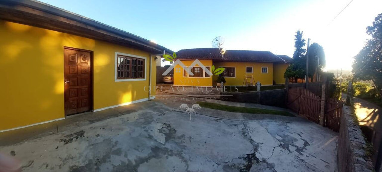 Casa com 3 Quartos à Venda, 170 m² em Vila Marinella - Campos Do Jordão