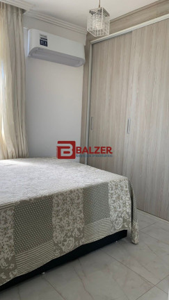 Imagem Apartamento com 2 Quartos à Venda, 72 m² em Centro - Florianópolis Imagem Apartamento com 2 Quartos à Venda, 72 m² em Centro - Florianópolis