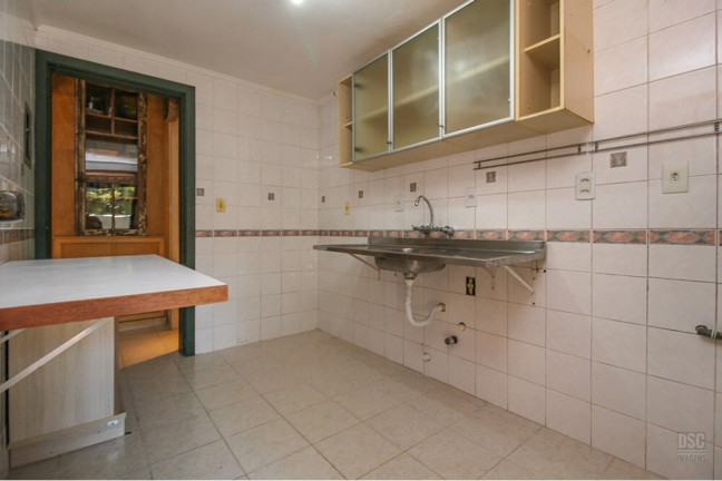 Imagem Casa com 2 Quartos à Venda, 95 m² em Cavalhada - Porto Alegre