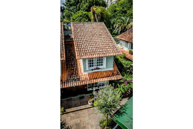 Imagem Casa com 2 Quartos à Venda, 80 m² em Tristeza - Porto Alegre