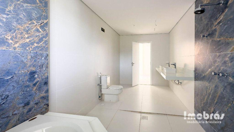 Imagem Casa com 5 Quartos à Venda, 705 m² em Condomínio Alphaville Fortaleza Residencial - Eusébio Imagem Casa com 5 Quartos à Venda, 705 m² em Condomínio Alphaville Fortaleza Residencial - Eusébio