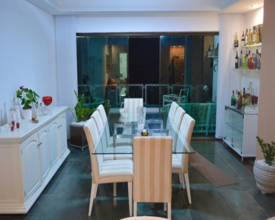 Imagem Apartamento com 3 Quartos à Venda, 200 m² em Pitangueiras - Guarujá