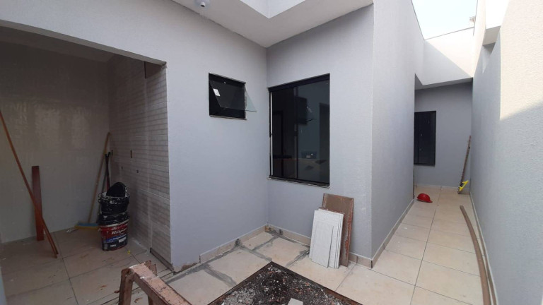 Imagem Casa com 3 Quartos à Venda, 64 m² em Esmeralda - Cascavel