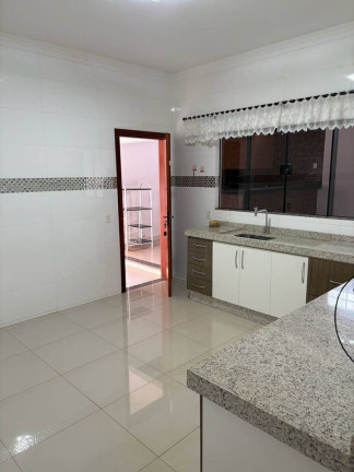 Imagem Casa com 3 Quartos à Venda, 225 m² em Jardim Europa - Tangará Da Serra Imagem Casa com 3 Quartos à Venda, 225 m² em Jardim Europa - Tangará Da Serra