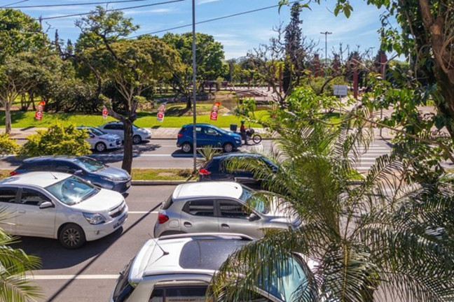 Imagem Apartamento com 3 Quartos à Venda, 95 m² em Praia De Belas - Porto Alegre Imagem Apartamento com 3 Quartos à Venda, 95 m² em Praia De Belas - Porto Alegre