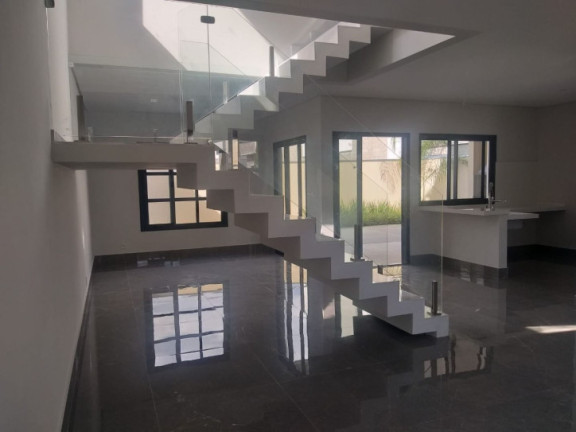 Casa com 4 Quartos à Venda, 235 m² em Recanto Dos Eucaliptos - São José Dos Campos