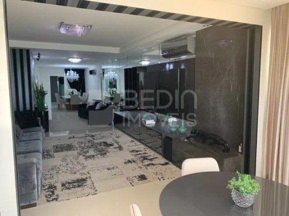 Imagem Apartamento com 3 Quartos à Venda, 179 m² em Centro - Balneário Camboriú Imagem Apartamento com 3 Quartos à Venda, 179 m² em Centro - Balneário Camboriú