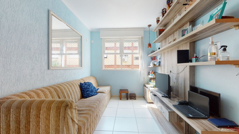 Imóvel com 2 Quartos à Venda, 48 m² em Camaquã - Porto Alegre