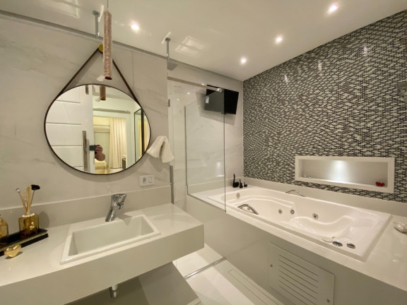 Imagem Sobrado com 8 Quartos à Venda, 617 m² em Riviera - Bertioga Imagem Sobrado com 8 Quartos à Venda, 617 m² em Riviera - Bertioga