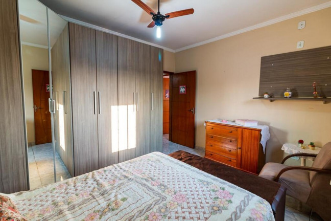 Imagem Imóvel com 4 Quartos à Venda, em Vila Ema - São Paulo Imagem Imóvel com 4 Quartos à Venda, em Vila Ema - São Paulo