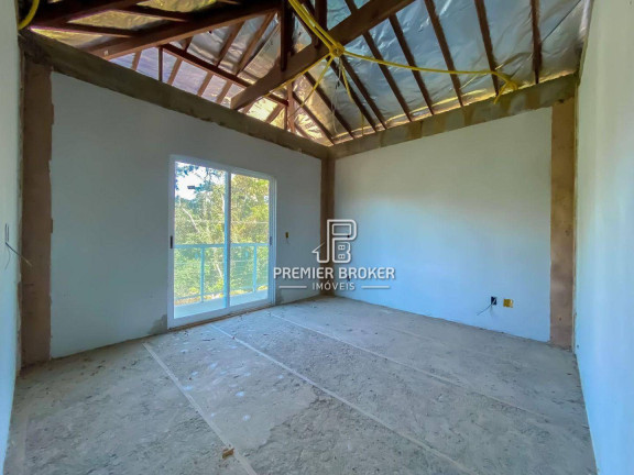 Imagem Casa com 3 Quartos à Venda, 430 m² em Albuquerque - Teresópolis