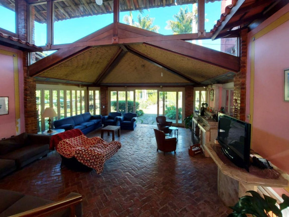 Imagem Casa com 3 Quartos à Venda, 350 m² em Albuquerque - Teresópolis Imagem Casa com 3 Quartos à Venda, 350 m² em Albuquerque - Teresópolis