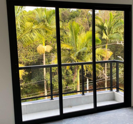 Imagem Casa com 3 Quartos à Venda, 134 m² em Jardim Do Golf I - Jandira