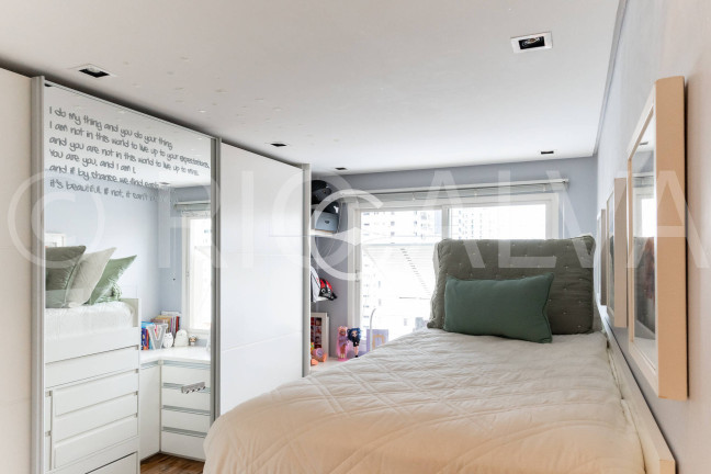 Imagem Apartamento com 2 Quartos à Venda, 83 m² em Moema - São Paulo Imagem Apartamento com 2 Quartos à Venda, 83 m² em Moema - São Paulo