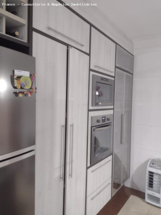 Imagem Sobrado com 3 Quartos à Venda, 229 m² em Santa Paula - São Caetano Do Sul