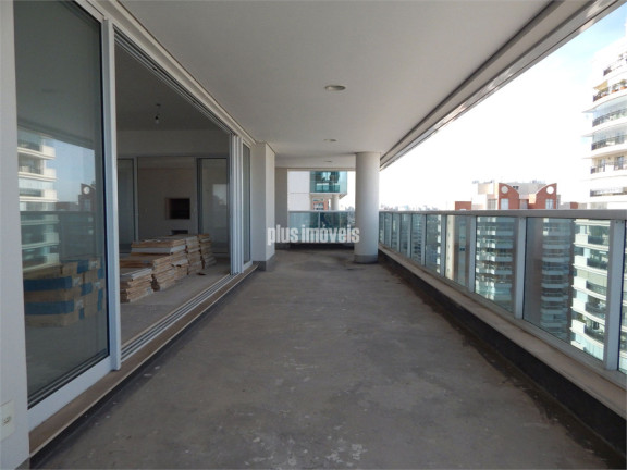 Apartamento com 4 Quartos à Venda, 228 m² em Moema - São Paulo