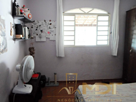 Imagem Casa com 3 Quartos à Venda, 200 m² em Trevo - Belo Horizonte