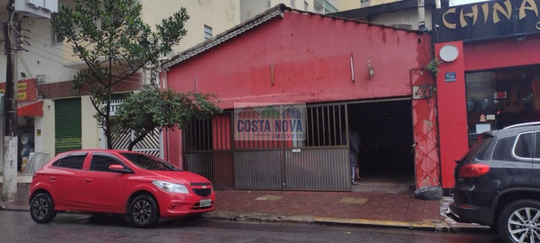 Terreno à Venda, 332 m² em Centro - São Vicente