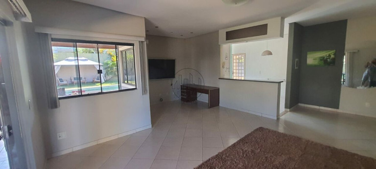 Imagem Casa com 4 Quartos à Venda, 250 m² em Setor Habitacional Arniqueira (águas Claras) - Brasília Imagem Casa com 4 Quartos à Venda, 250 m² em Setor Habitacional Arniqueira (águas Claras) - Brasília