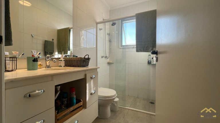 Imagem Imóvel com 4 Quartos à Venda, 157 m² em Medeiros - Jundiaí Imagem Imóvel com 4 Quartos à Venda, 157 m² em Medeiros - Jundiaí