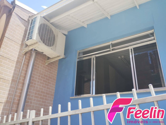 Imagem Casa com 3 Quartos à Venda, 98 m² em Pantanal - Florianópolis
