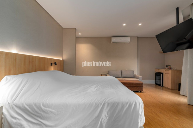Imagem Imóvel com 1 Quarto à Venda, 42 m² em Jardim Europa - São Paulo Imagem Imóvel com 1 Quarto à Venda, 42 m² em Jardim Europa - São Paulo