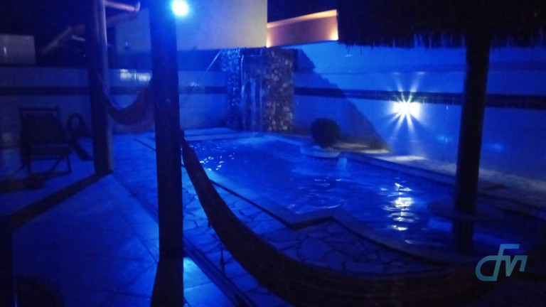 Imagem Casa de Condomínio com 3 Quartos à Venda, 280 m² em Centro - Bertioga