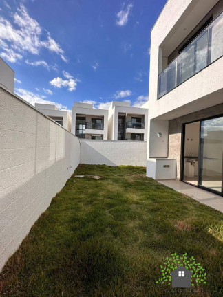 Imagem Casa com 3 Quartos à Venda, 333 m² em Parque Rincão - Cotia Imagem Casa com 3 Quartos à Venda, 333 m² em Parque Rincão - Cotia