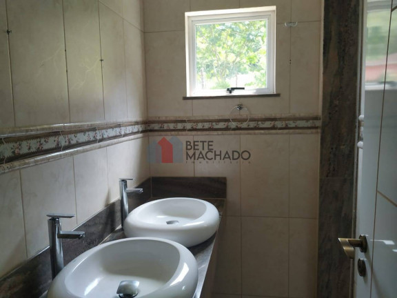Imagem Casa com 8 Quartos à Venda, 1.570 m² em Carlos Guinle - Teresópolis Imagem Casa com 8 Quartos à Venda, 1.570 m² em Carlos Guinle - Teresópolis